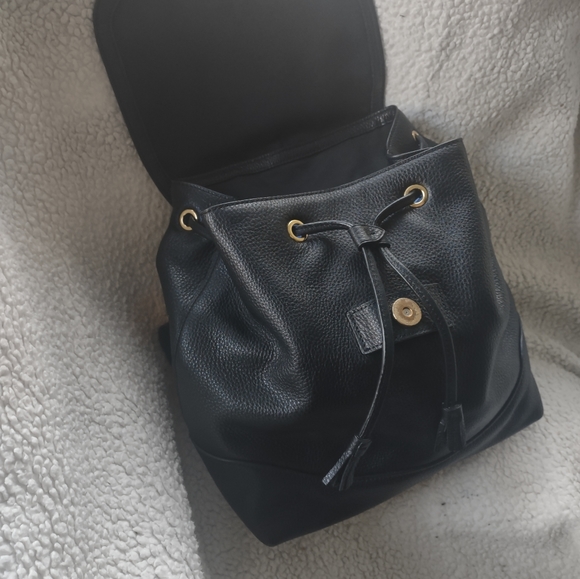 Coach pebbled leather with studs and gromets backpack purse - Picture 4 of 11